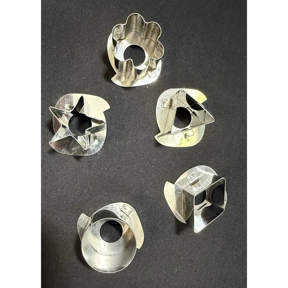 Wilton‎ Linzer Cookie Cutter 5 Metal Pieces Star Flower Triangle Diamond Circle